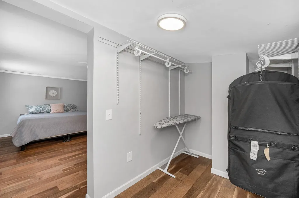 14 Cove Drive Derry NH 03038