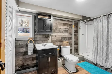 14 Cove Drive Derry NH 03038