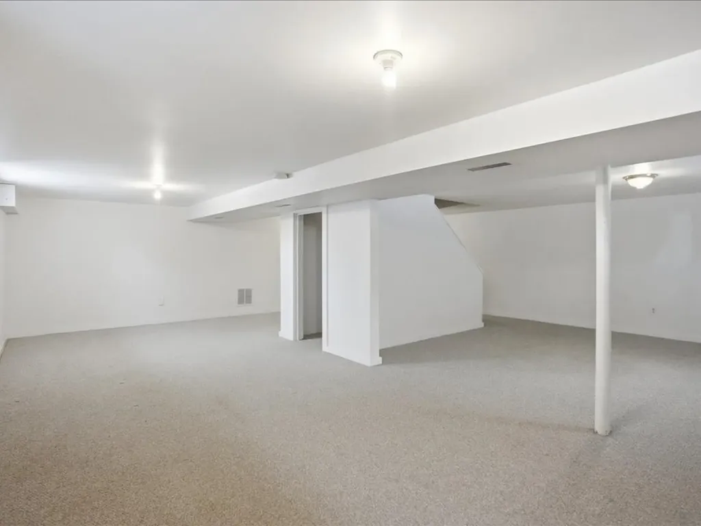 28 Manley Road Milton VT 05468