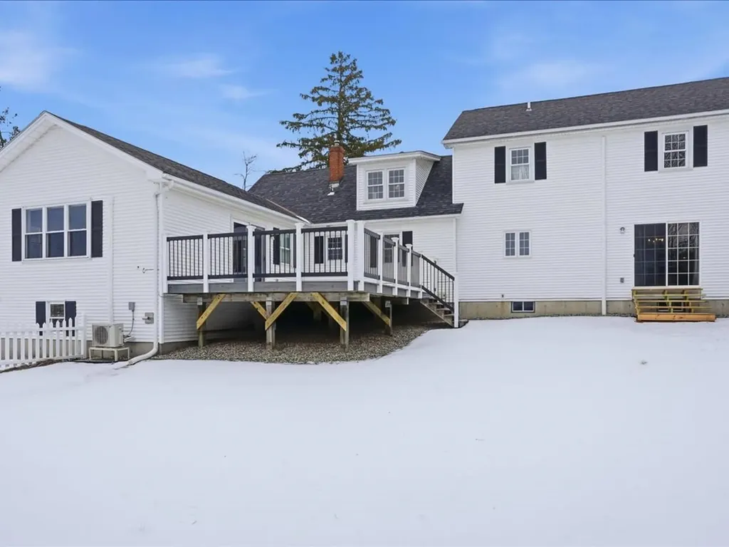 28 Manley Road Milton VT 05468