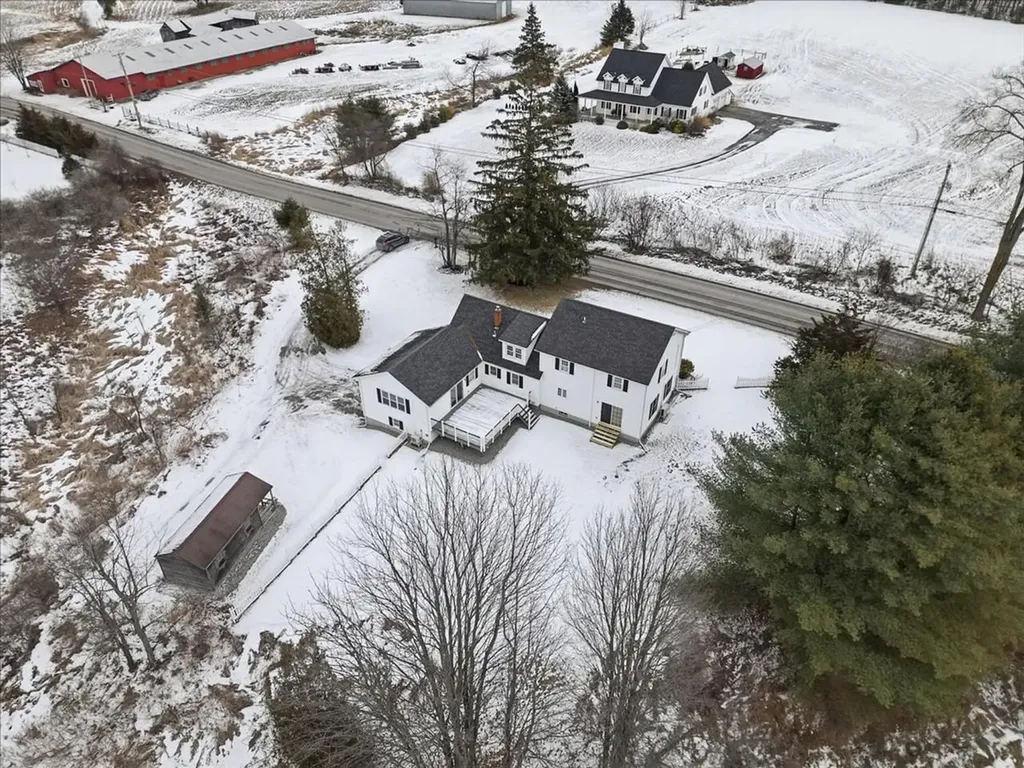 28 Manley Road Milton VT 05468