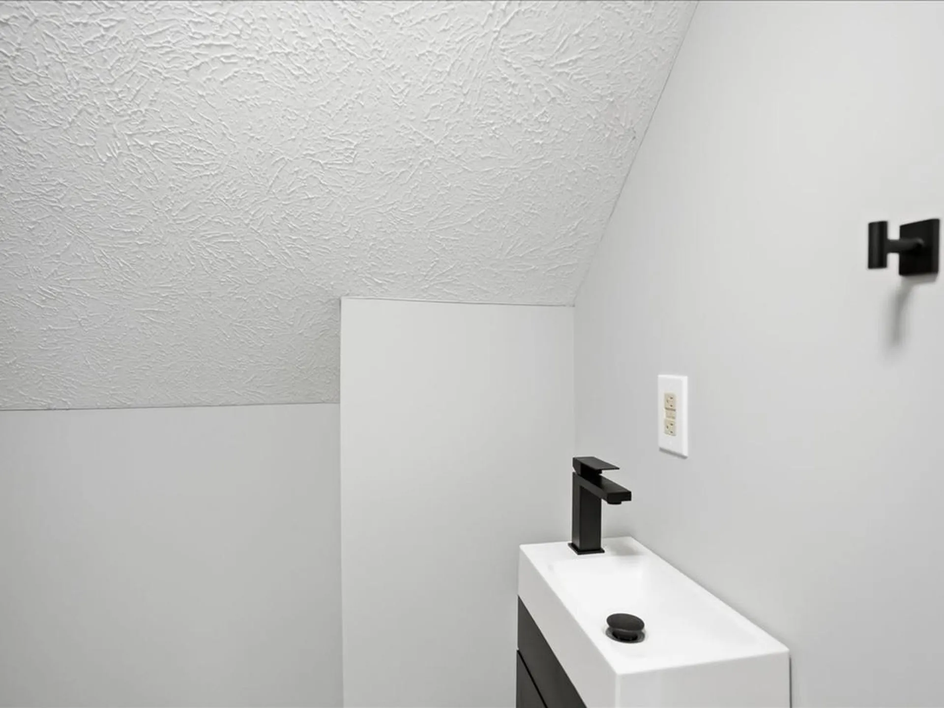 28 Manley Road Milton VT 05468