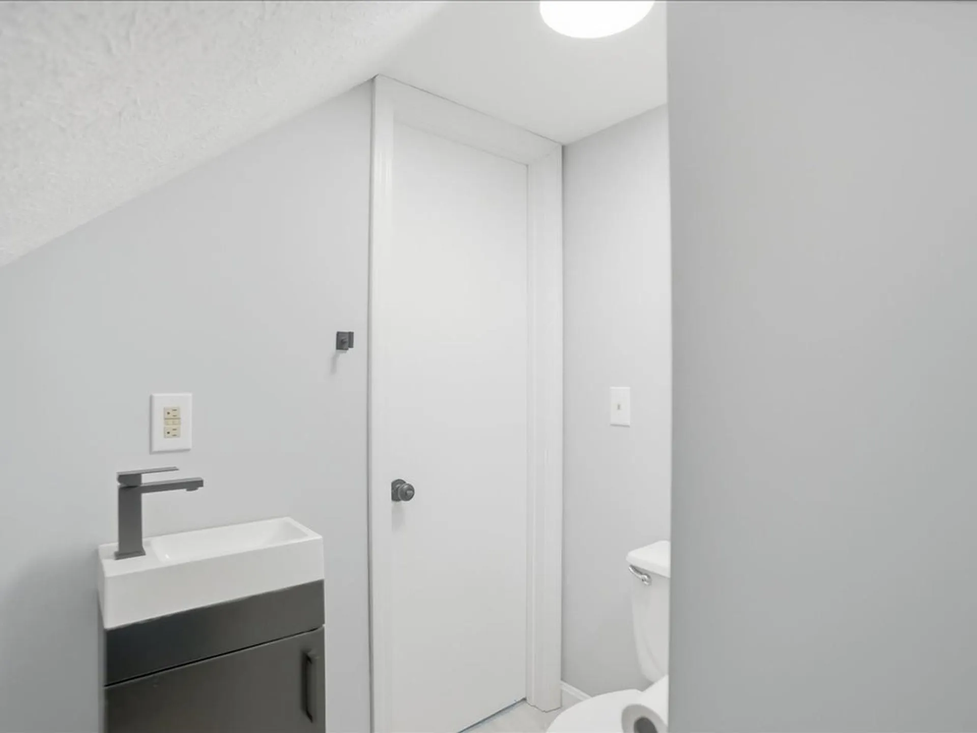 28 Manley Road Milton VT 05468