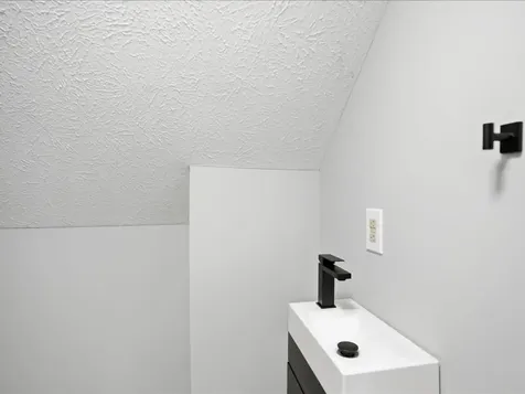 28 Manley Road Milton VT 05468