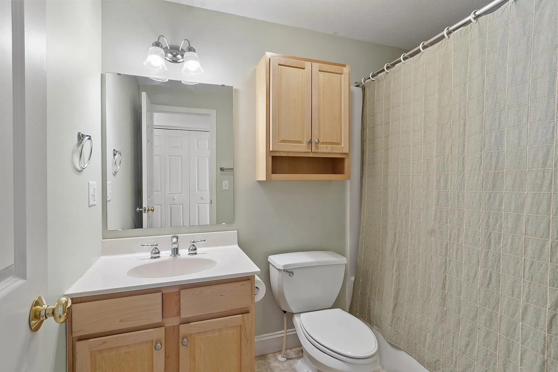 15 Country Lane East Kingston NH 03827