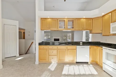 15 Country Lane East Kingston NH 03827