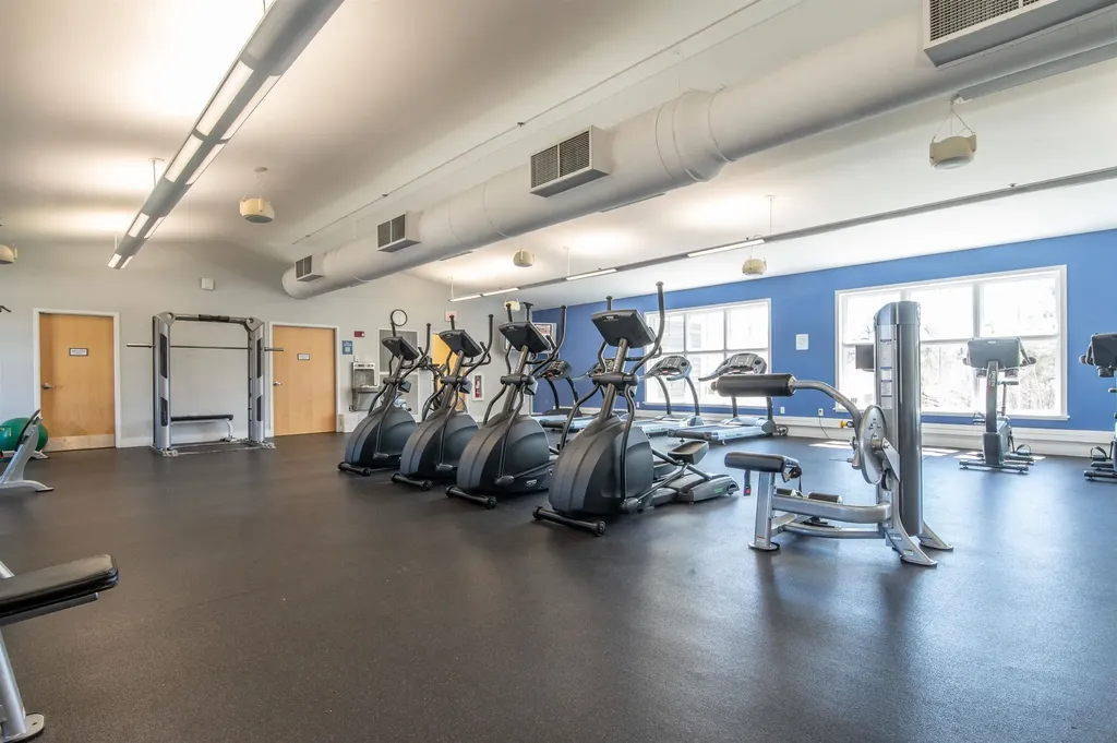 613/615 Qtr. I I I Adams House Ludlow VT 05149