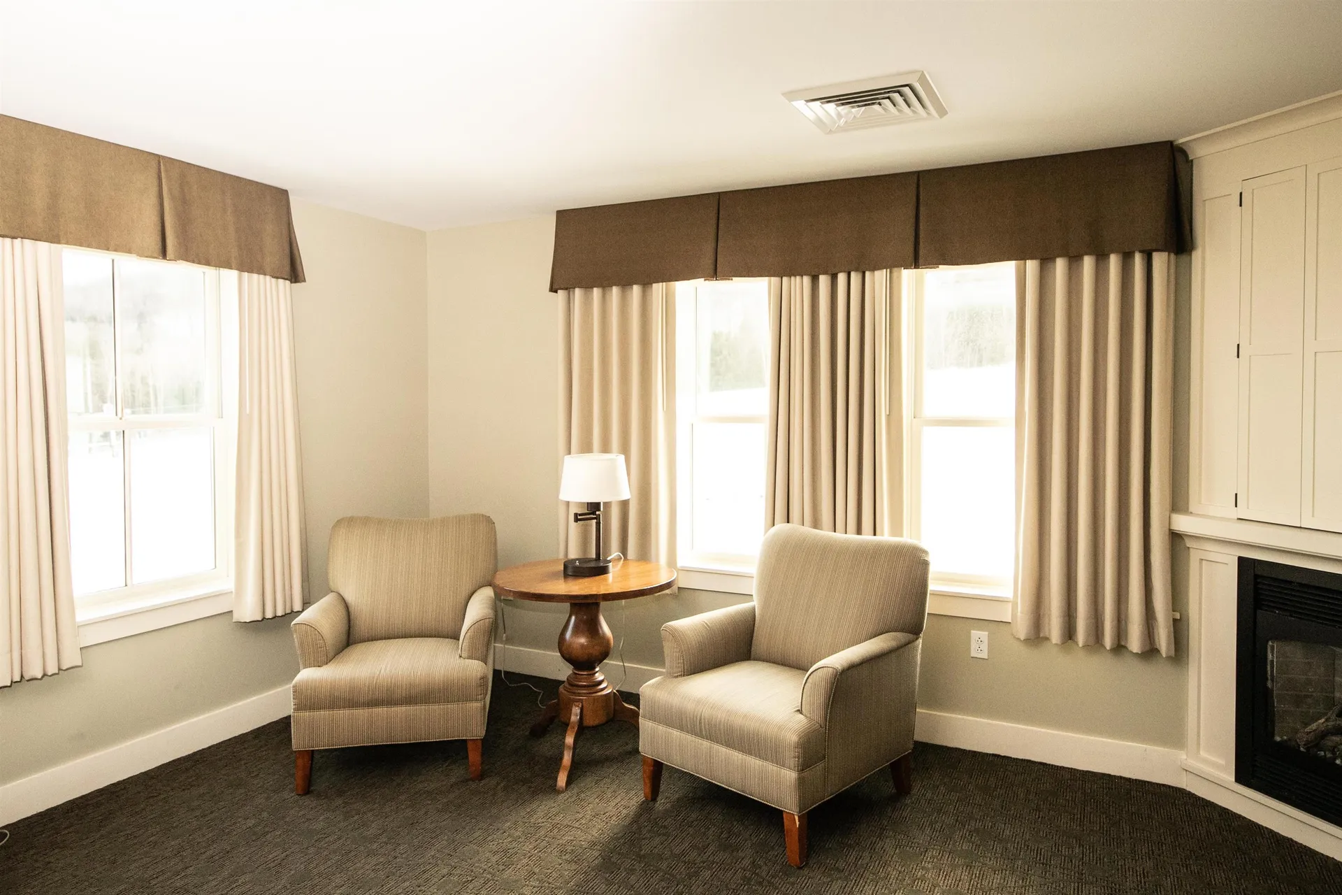 613/615 Qtr. I I I Adams House Ludlow VT 05149