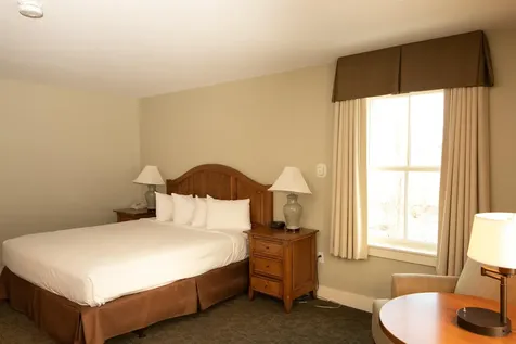 613/615 Qtr. I I I Adams House Ludlow VT 05149