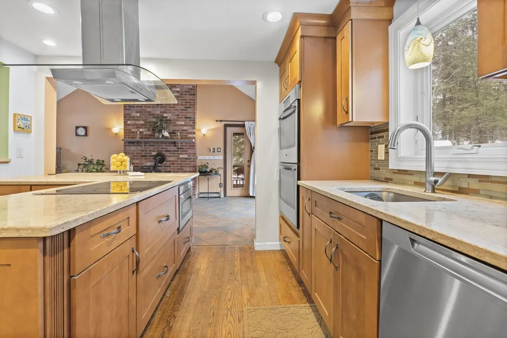 147 Hamwoods Road Alton NH 03809