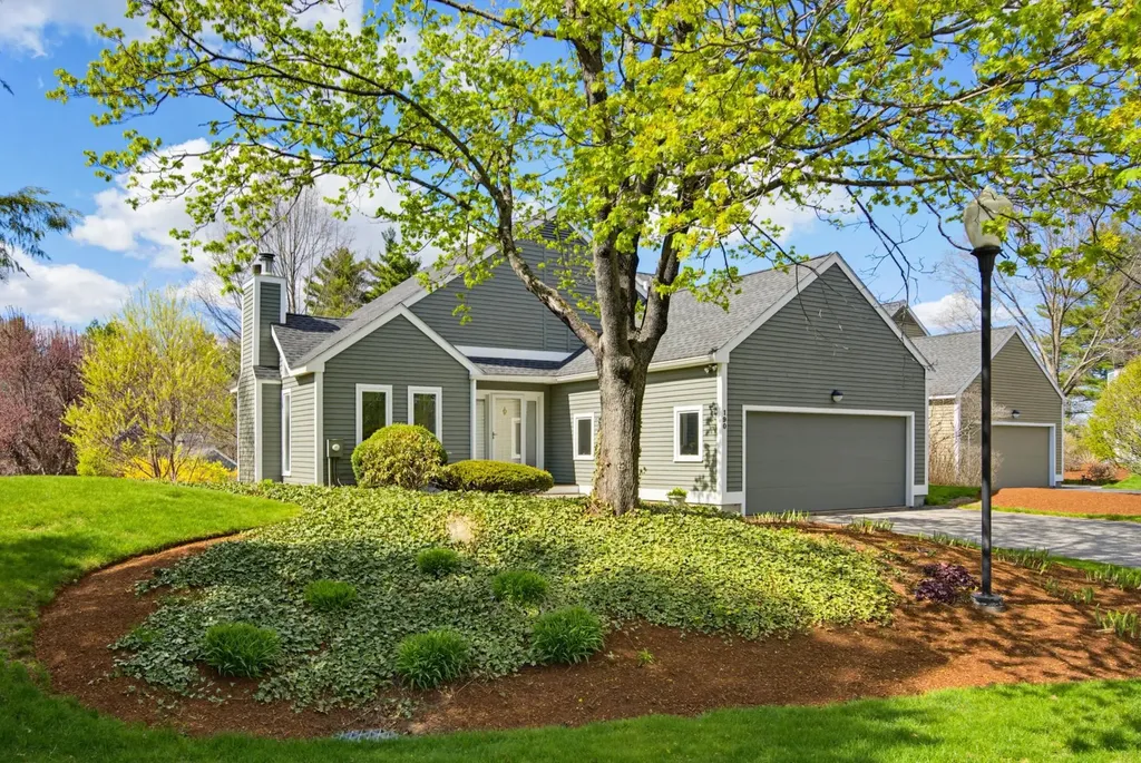 190 Chase Way Manchester NH 03104