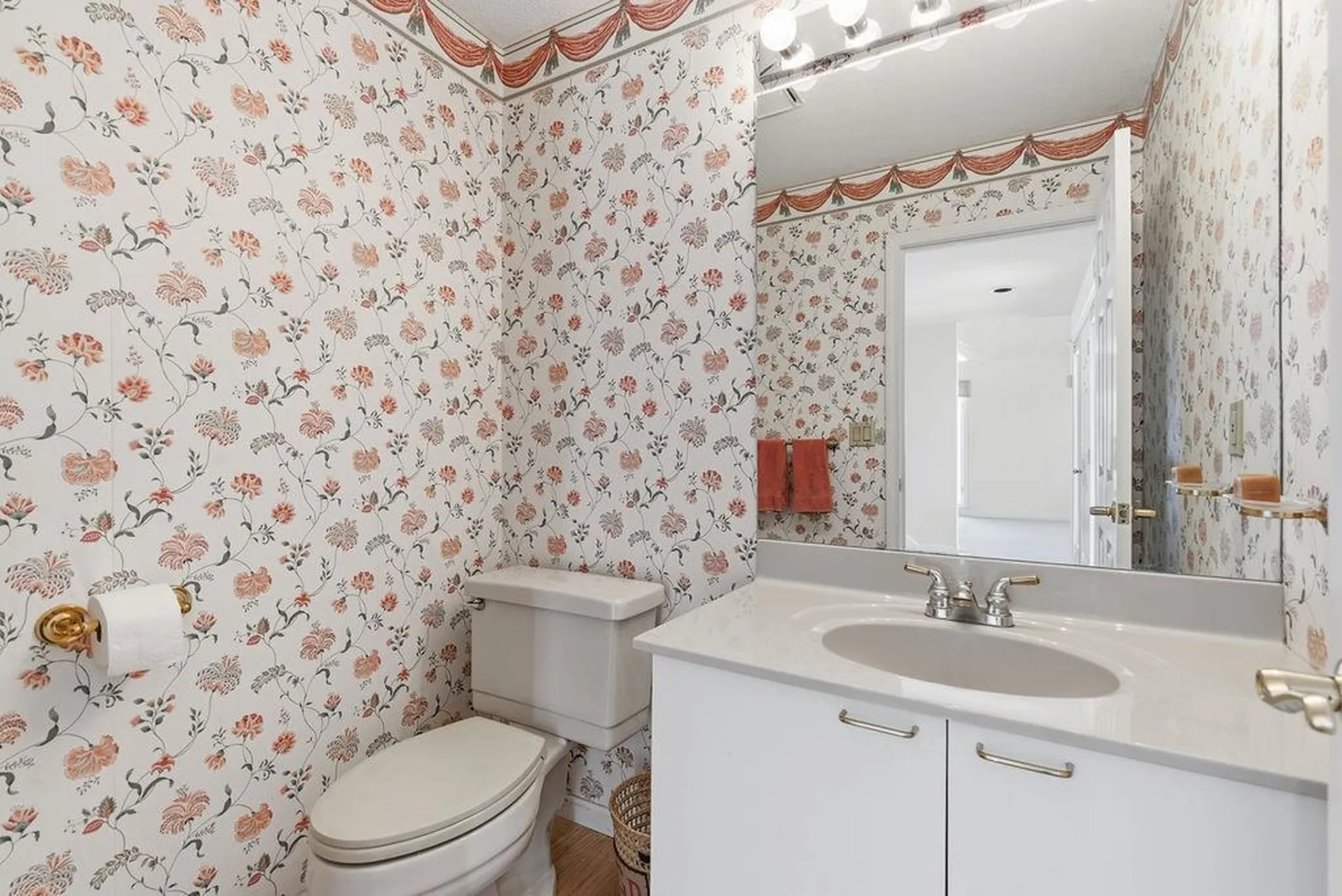 190 Chase Way Manchester NH 03104