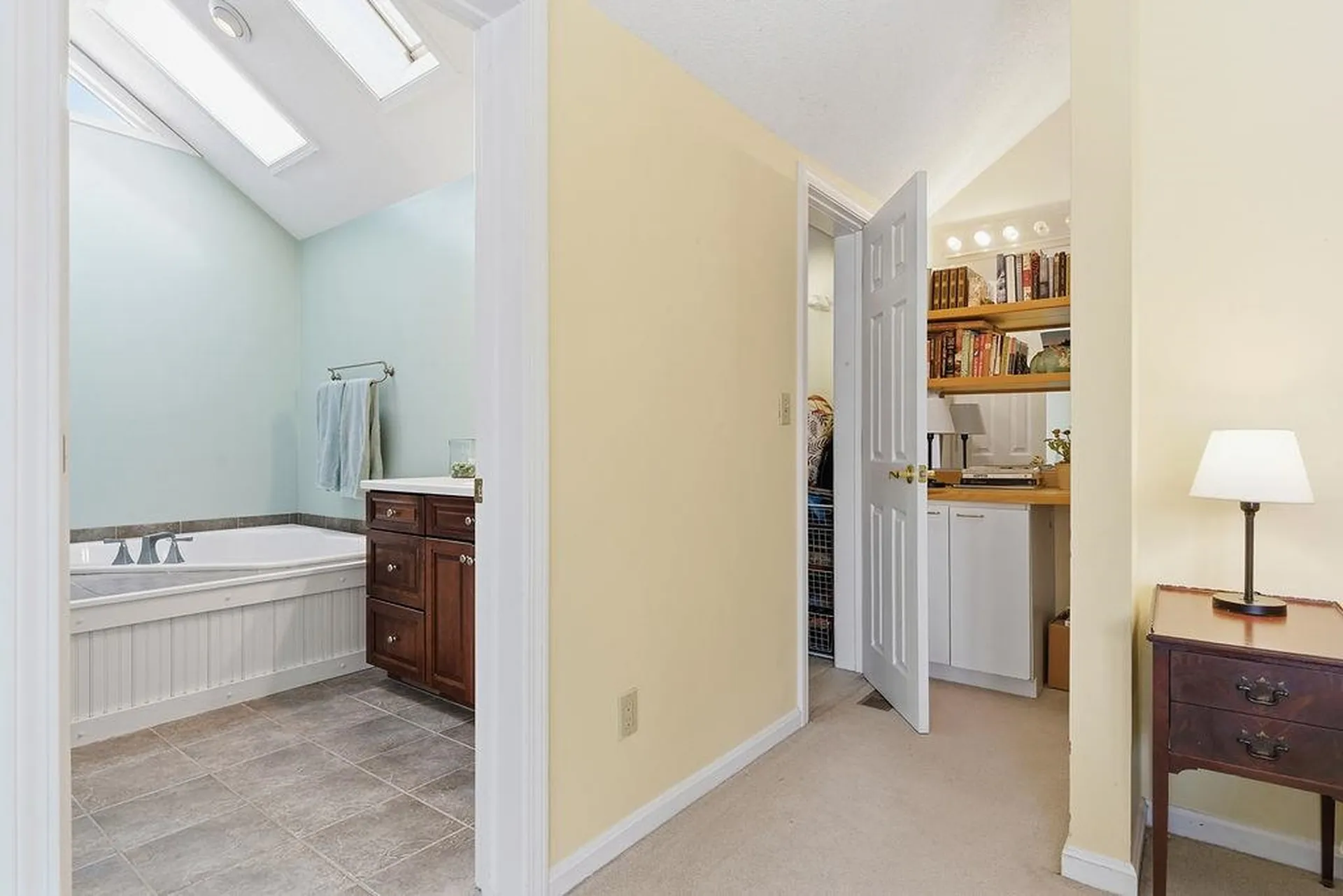 190 Chase Way Manchester NH 03104