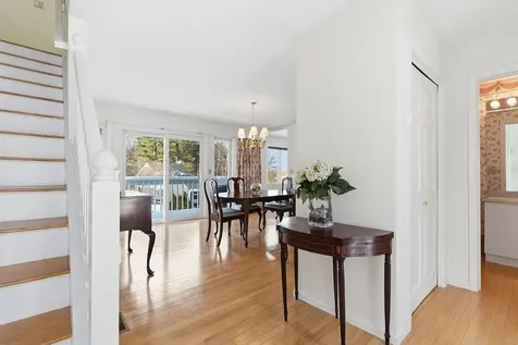 190 Chase Way Manchester NH 03104