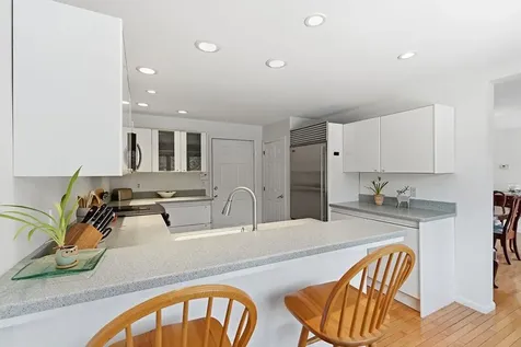 190 Chase Way Manchester NH 03104