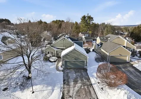 190 Chase Way Manchester NH 03104