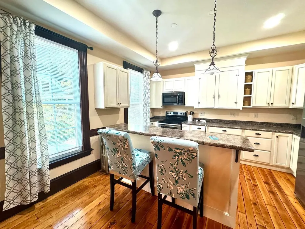 53 Messer Street Laconia NH 03246