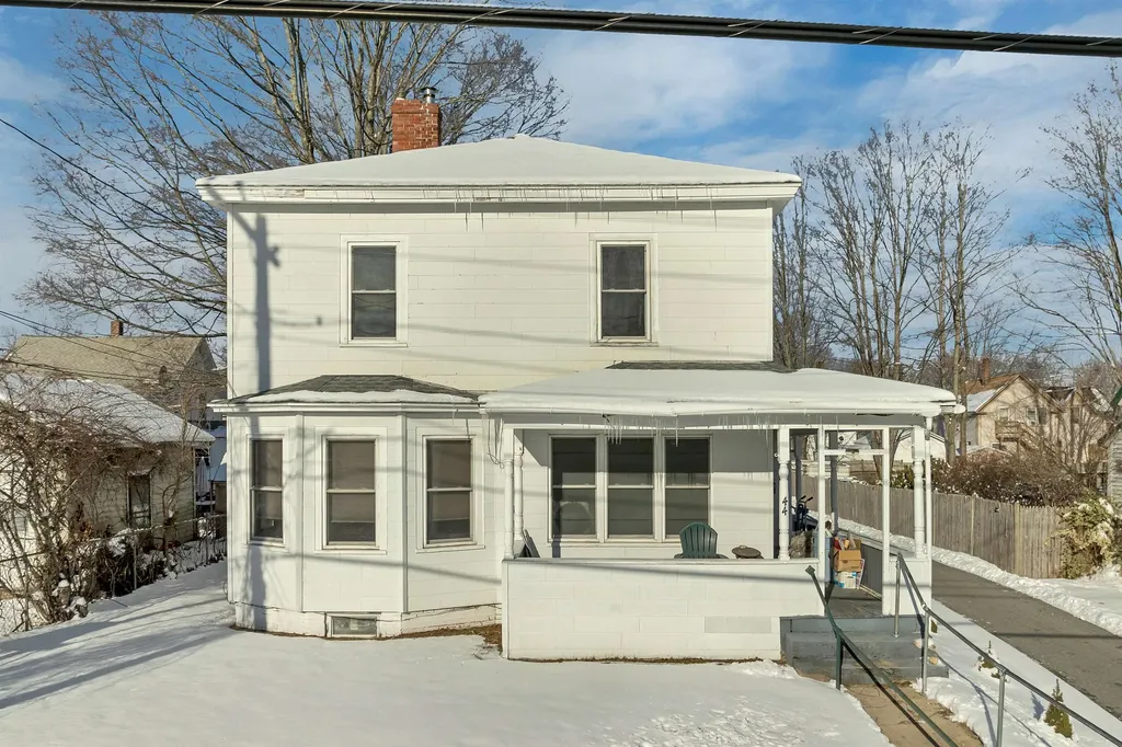 44 Emery Street Sanford ME 04073