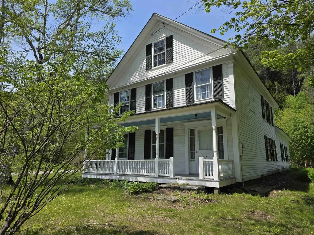 673 Vt Rte 121 East Grafton VT 05146