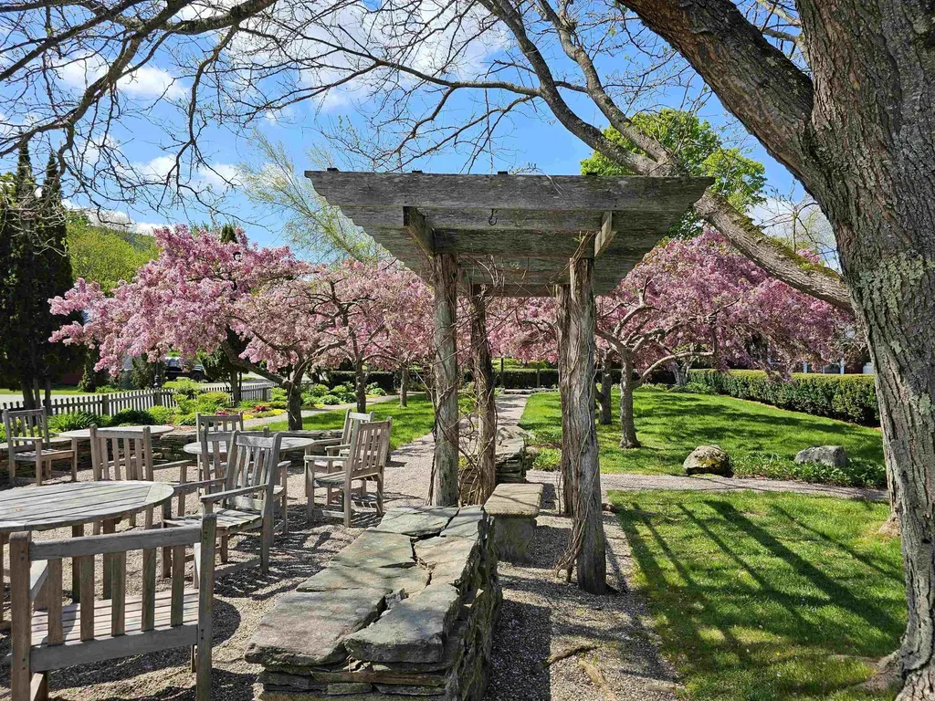 673 Vt Route 121 East Grafton VT 05146