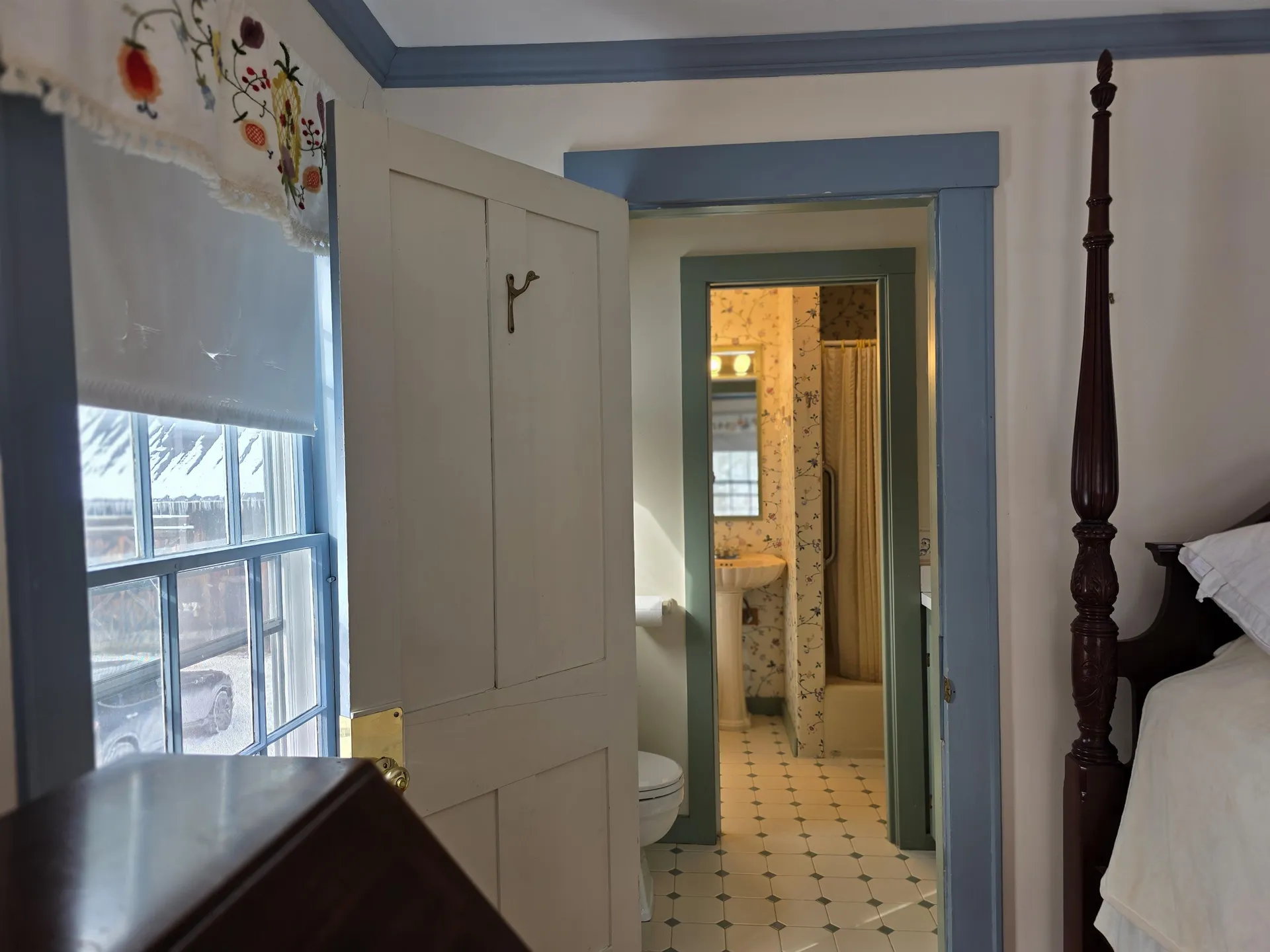 673 Vt Rte 121 East Grafton VT 05146