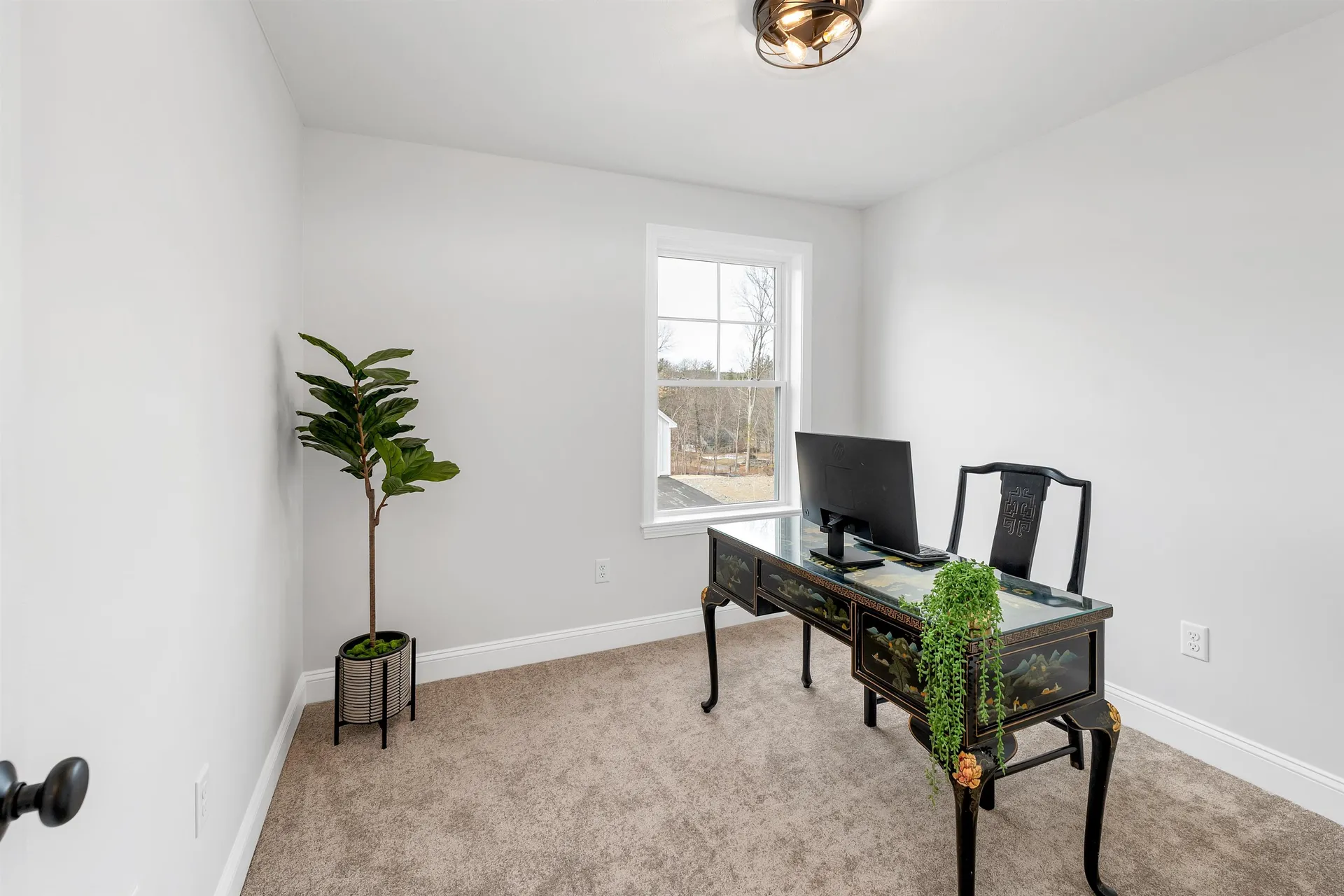 13-D Mustang Drive Litchfield NH 03052