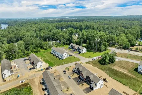 13-C Mustang Drive Litchfield NH 03052