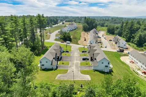 13-C Mustang Drive Litchfield NH 03052