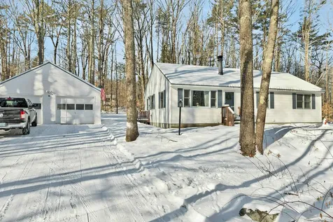 5 Woodcrest Drive Ossipee NH 03864