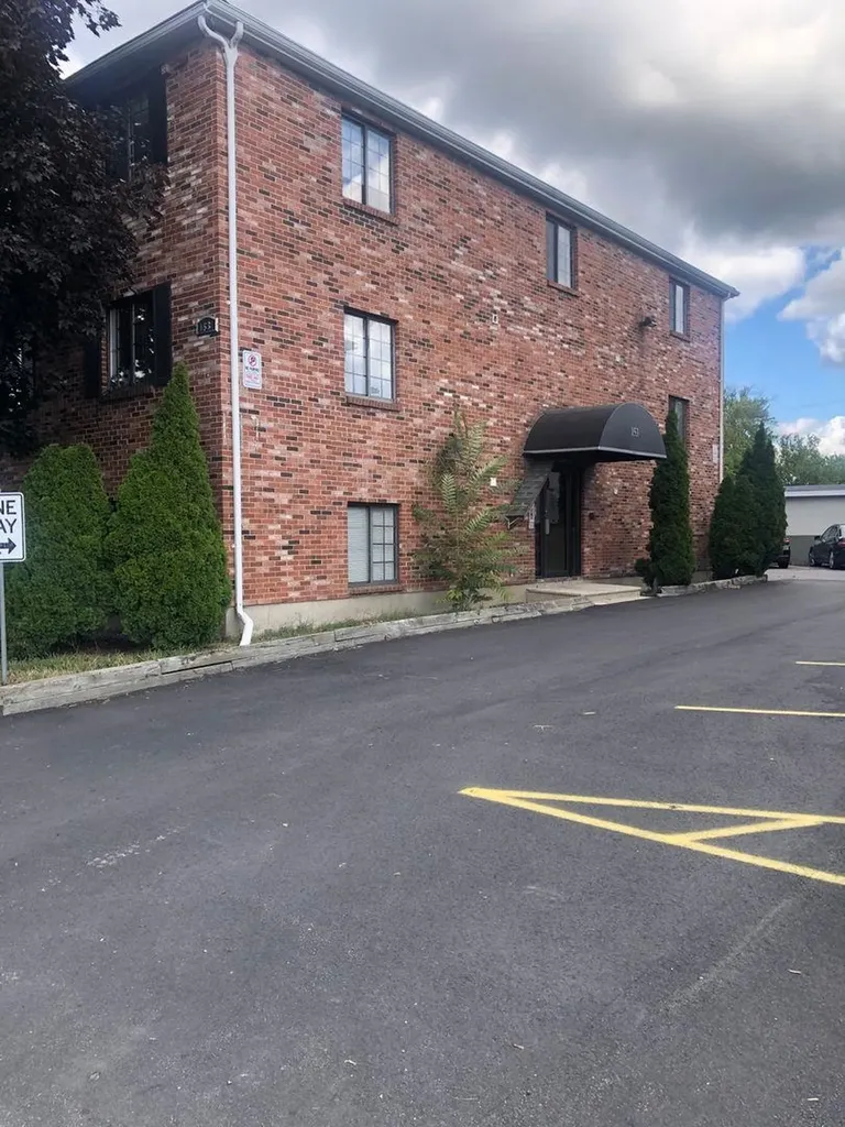 153 West Hancock Street Manchester NH 03102