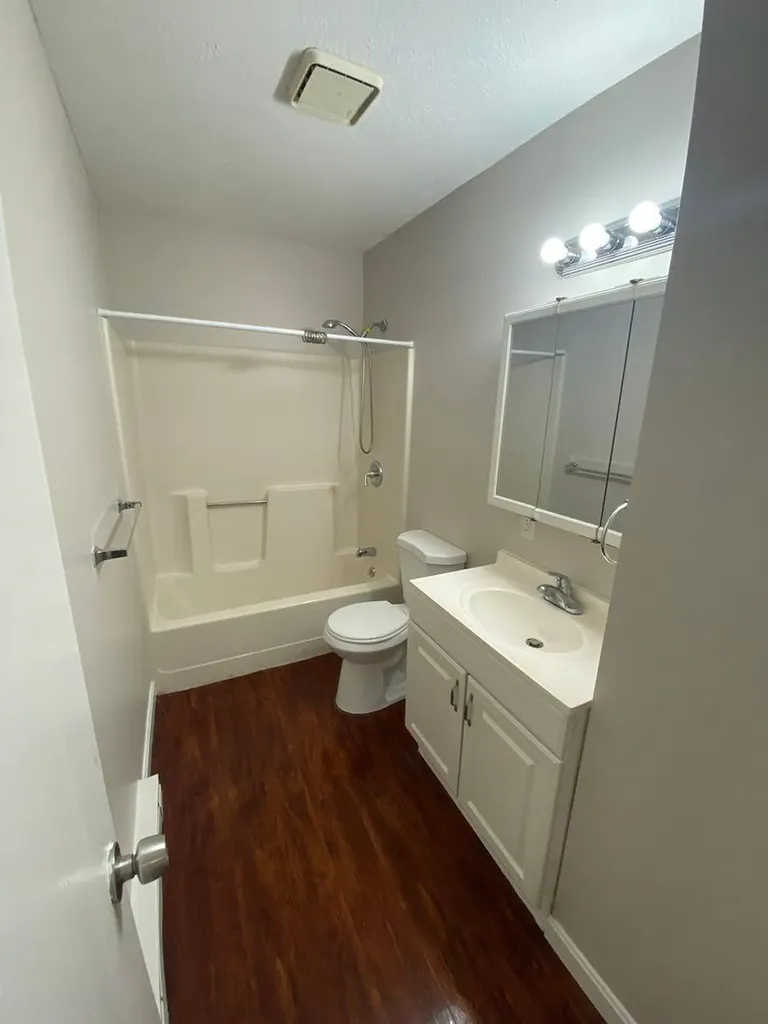 153 West Hancock Street Manchester NH 03102