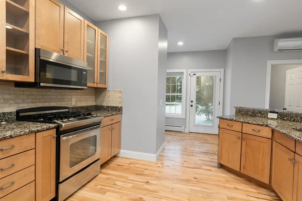 165 Day Lane Williston VT 05495