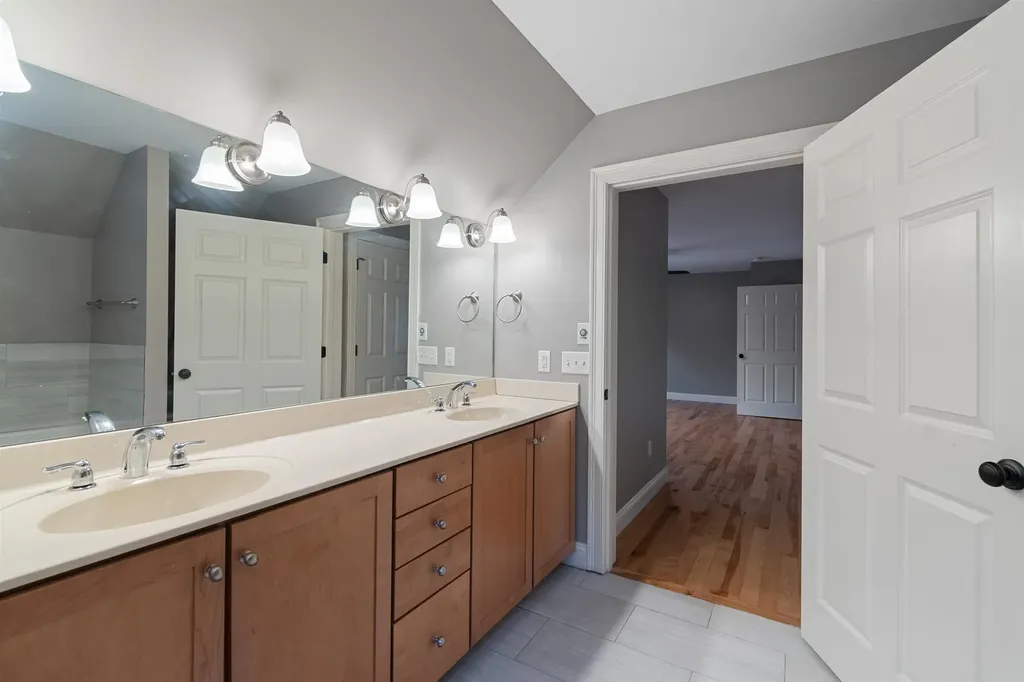 165 Day Lane Williston VT 05495