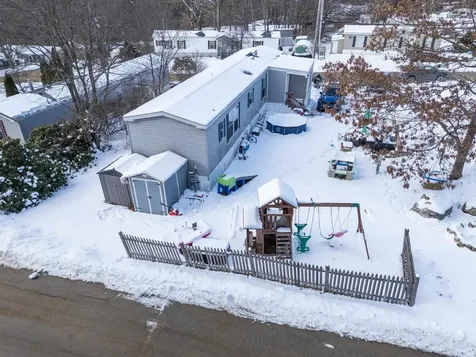 28 Woodlawn Drive Allenstown NH 03275