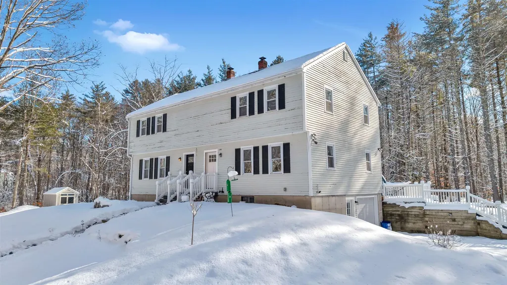 24 Nute Road Madbury NH 03823