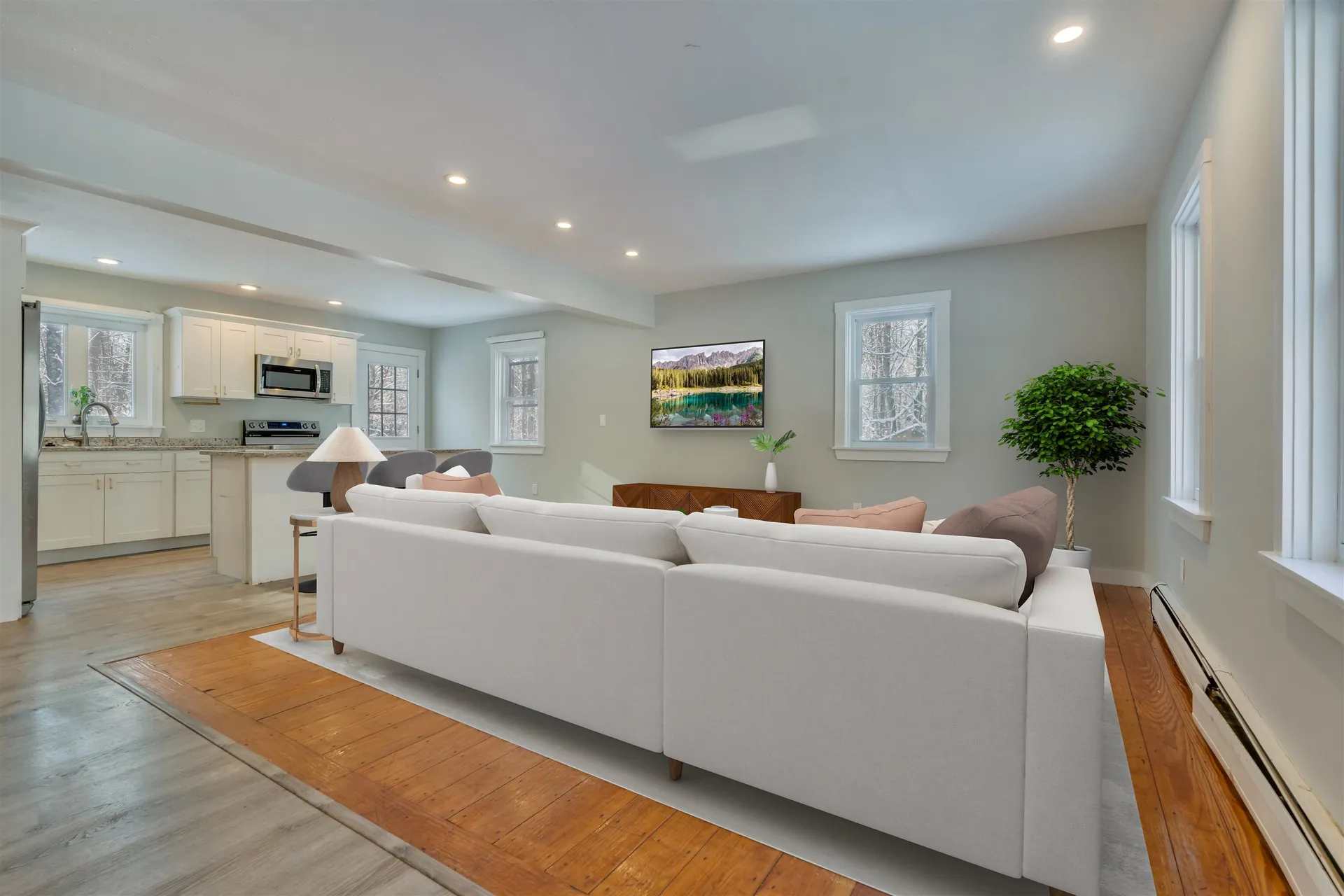 24 Nute Road Madbury NH 03823