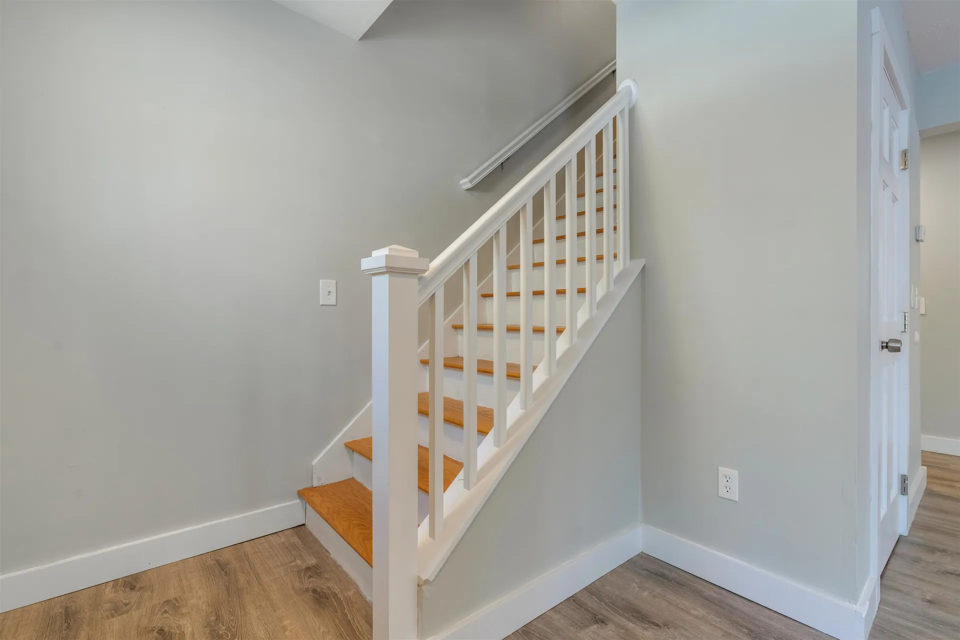 24 Nute Road Madbury NH 03823