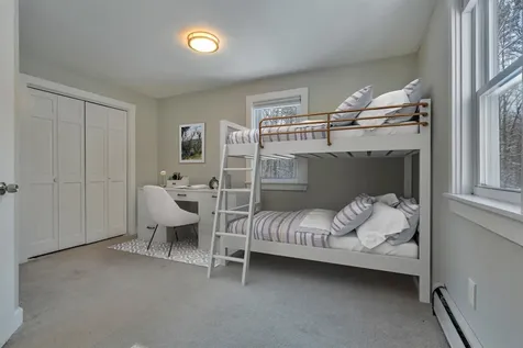 24 Nute Road Madbury NH 03823