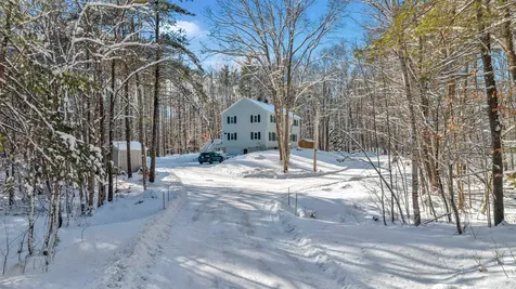 24 Nute Road Madbury NH 03823