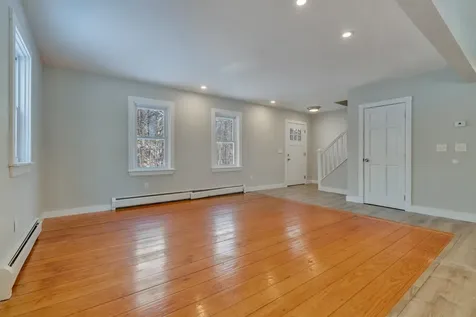 24 Nute Road Madbury NH 03823