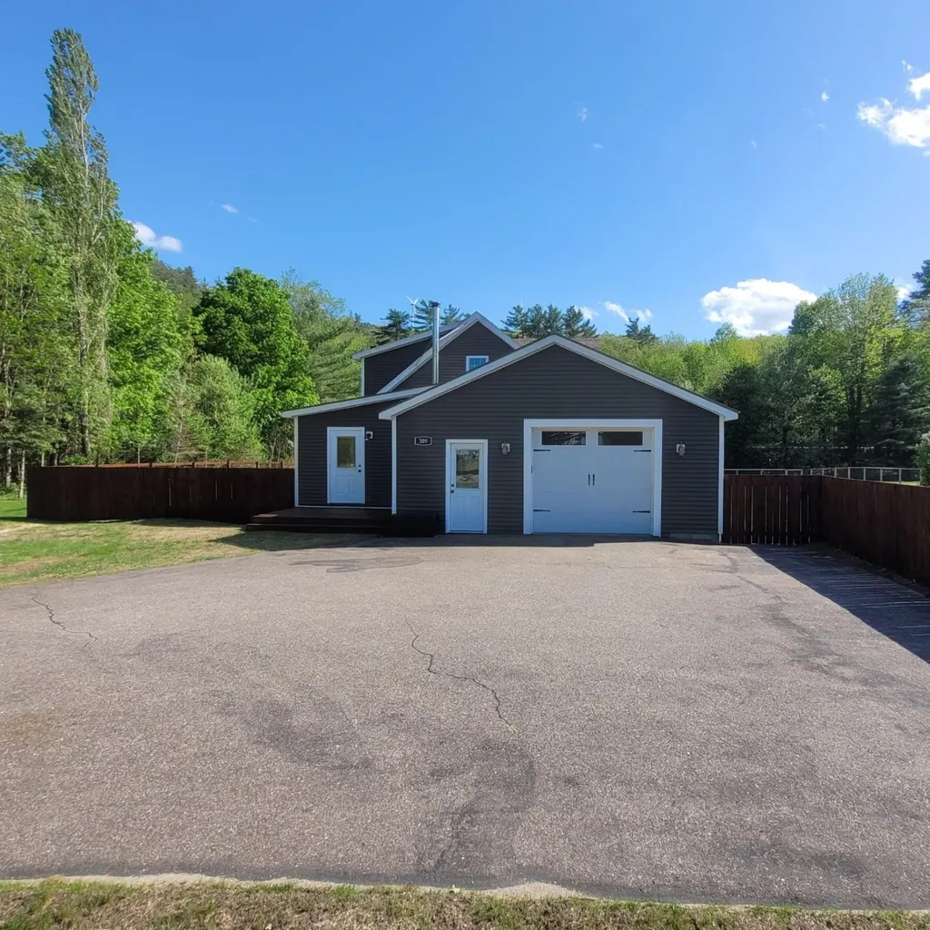 309 Depot Street Rumney NH 03266