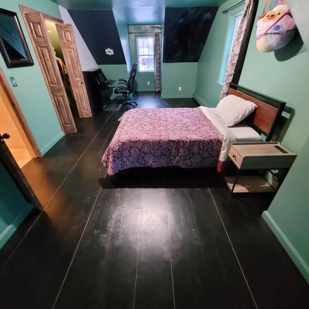 309 Depot Street Rumney NH 03266