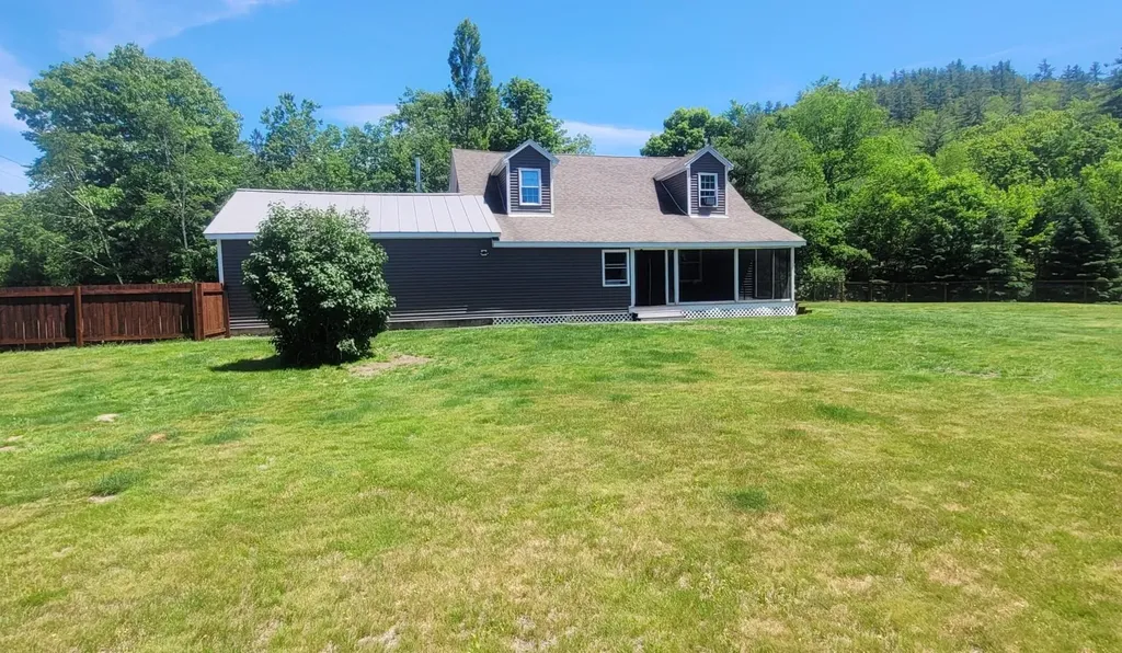 309 Depot Street Rumney NH 03266