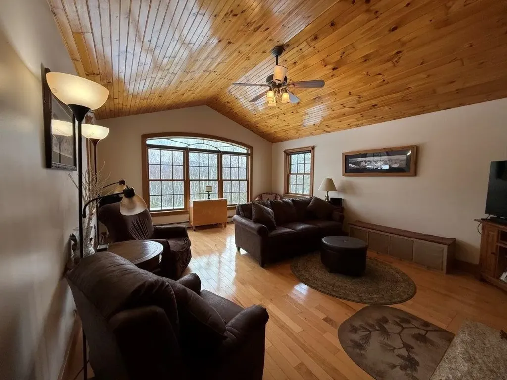 21 Highland Avenue Canaan NH 03741