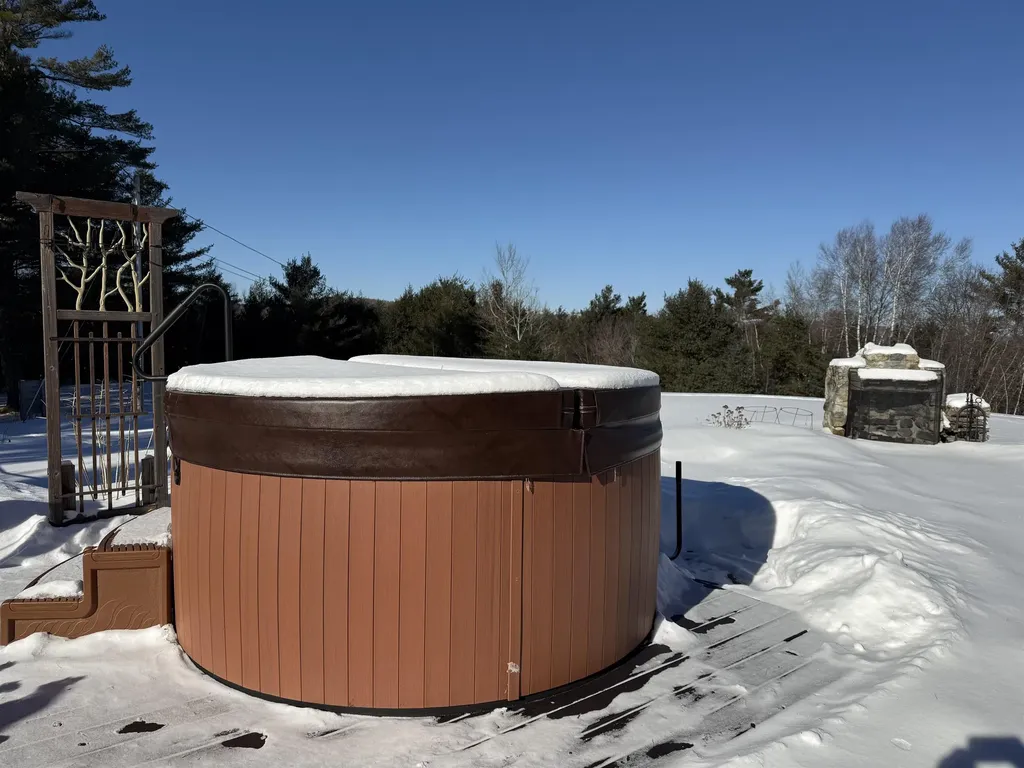 21 Highland Avenue Canaan NH 03741