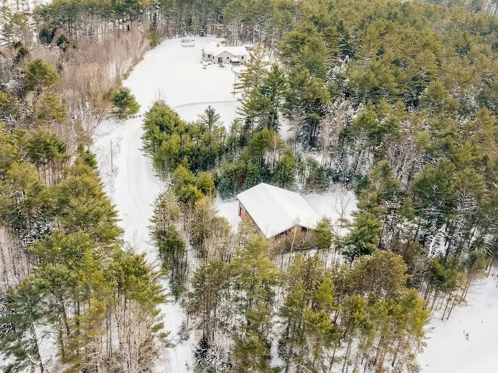 21 Highland Avenue Canaan NH 03741