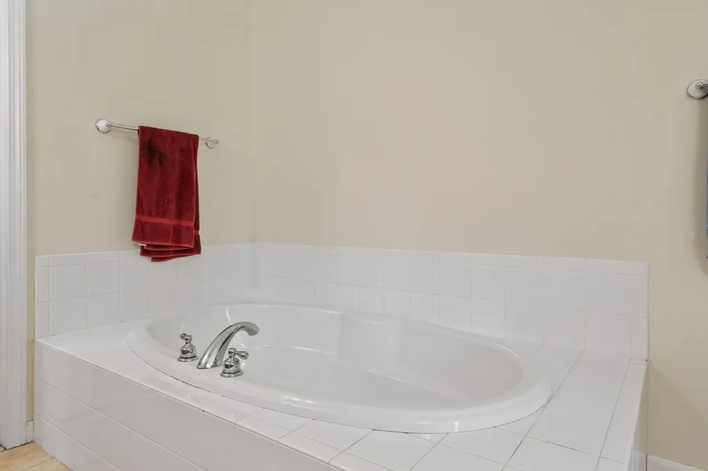 733 South Stark Highway Weare NH 03281