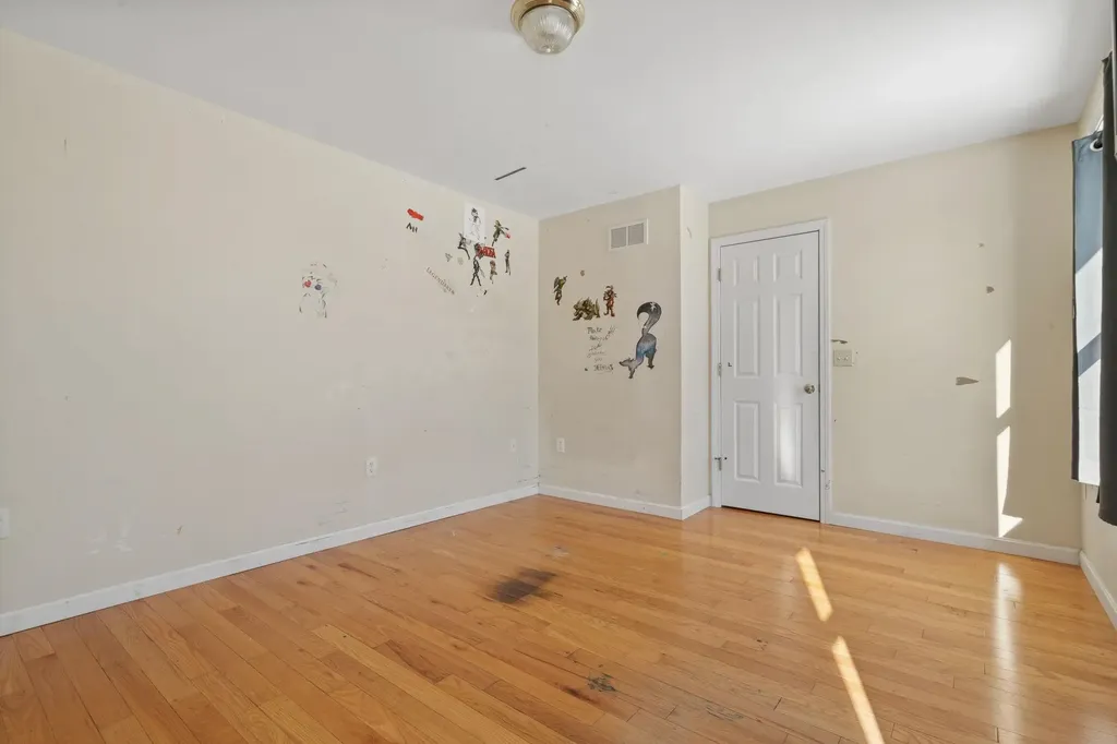 733 South Stark Highway Weare NH 03281