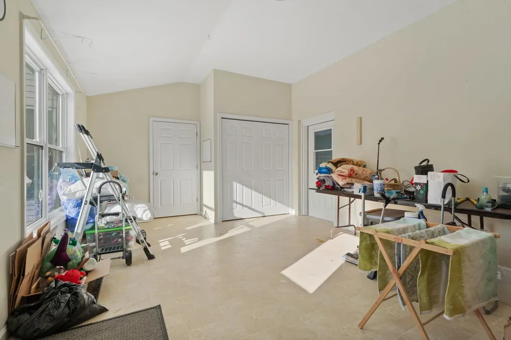 733 South Stark Highway Weare NH 03281