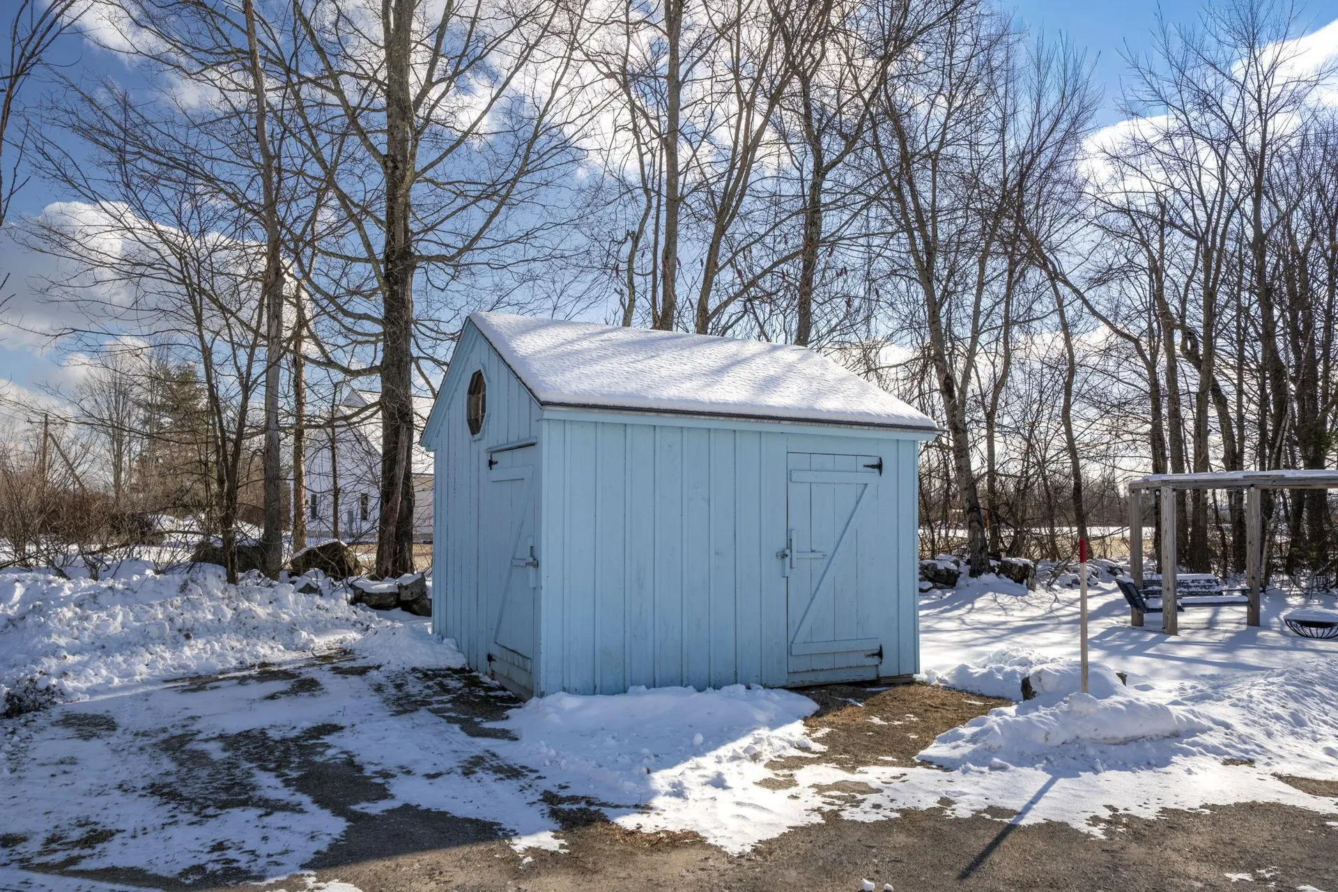 733 South Stark Highway Weare NH 03281